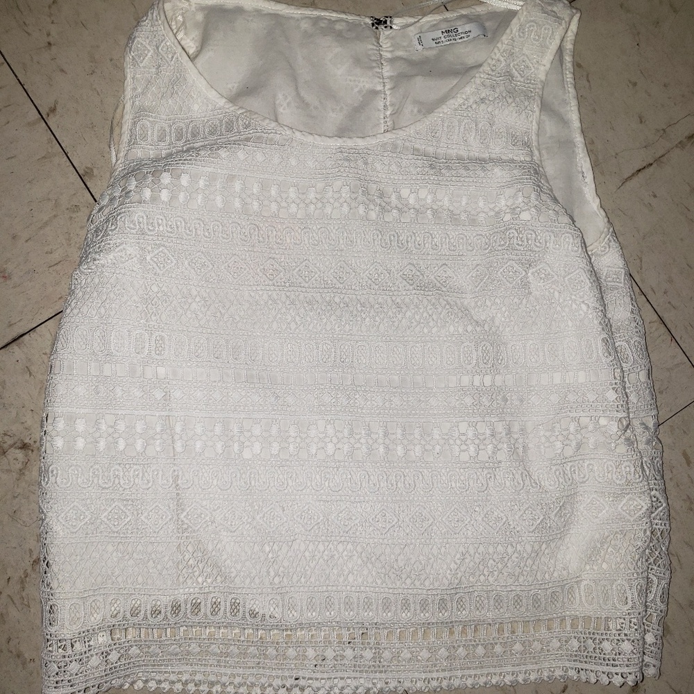 ♡♡USED♡♡ White Detailed Crop